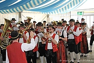 Die Stadtkapelle auf dem Volksfest Lohho